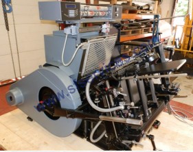 Foiling, cutting & creasing press
